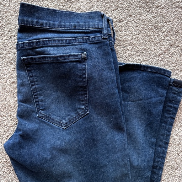 Koral Los Angelos Very Stretchy Dark Denim "Dare to Flare" Slim-Flare Jeans 29 - Picture 3 of 7